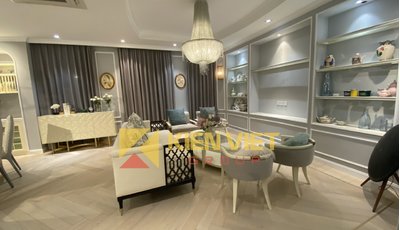 KHO KIẾN VIỆT THI CÔNG SÀN GỖ SỒI KĨ THUẬT TẠI NHÀ PHỐ EASTERN PARK LONG BIÊN