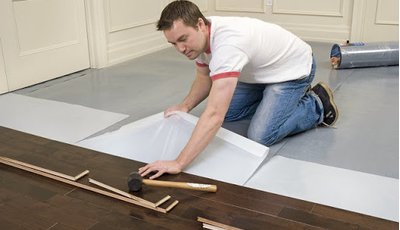 7 bước hướng dẫn cách lát sàn nhựa giả gỗ dán keo đúng cách