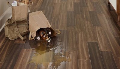 5 cách bảo quản sàn gỗ trong mùa mưa hiệu quả bạn nên áp dụng ngay