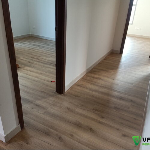 Sàn nhựa hèm khóa SPC Vfloor LK484 | 5.5mm